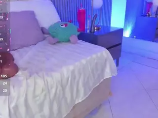 SamanthaDuque1's Live Sex Cam Show