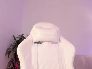 sara-gwenn's Live Sex Cam Show
