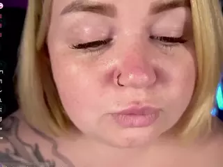 ZaraReign's Live Sex Cam Show