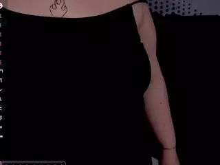 ZaraReign's Live Sex Cam Show