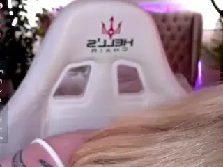 ZaraReign's Live Sex Cam Show