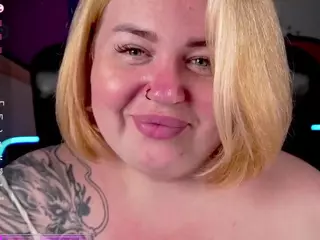 ZaraReign's Live Sex Cam Show