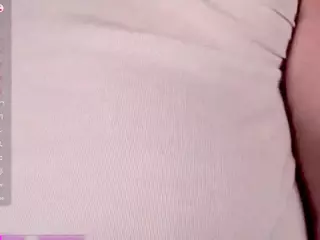 ZaraReign's Live Sex Cam Show