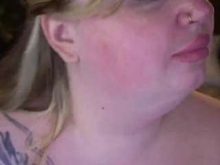 Live cam show with ZaraReign