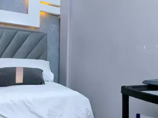 JessicaMilan's Live Sex Cam Show