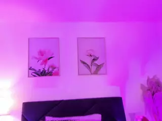 LAVA's Live Sex Cam Show