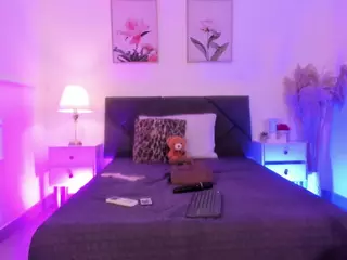 LAVA's Live Sex Cam Show