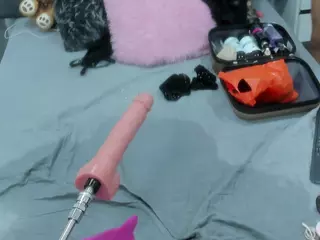 LAVA's Live Sex Cam Show