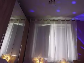 Oddetteblackk's Live Sex Cam Show