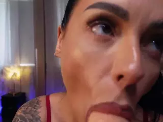 Oddetteblackk's Live Sex Cam Show