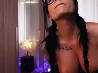 Oddetteblackk's Live Sex Cam Show