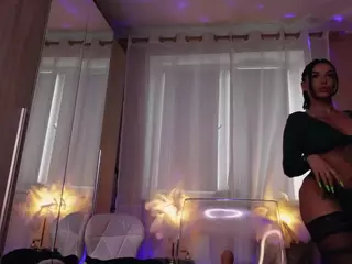 Oddetteblackk's Live Sex Cam Show