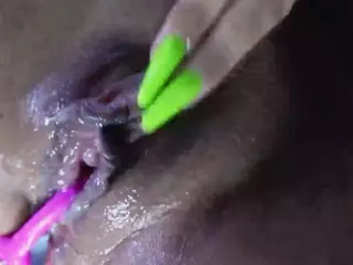 Oddetteblackk's Live Sex Cam Show