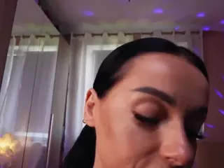 Oddetteblackk's Live Sex Cam Show