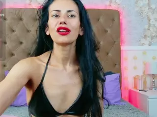 Vivian-Cross's Live Sex Cam Show