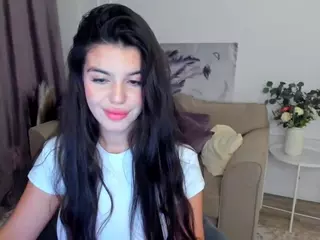 SnowingWinter's Live Sex Cam Show