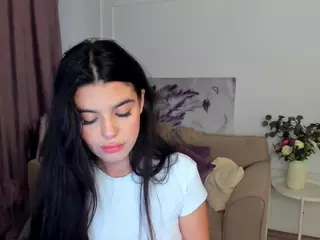 SnowingWinter's Live Sex Cam Show