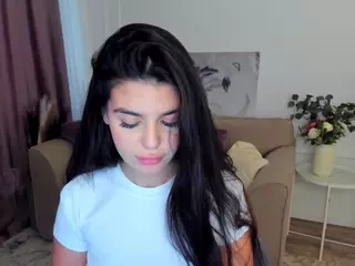 SnowingWinter's Live Sex Cam Show
