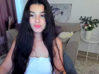SnowingWinter's Live Sex Cam Show