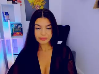 SnowingWinter's Live Sex Cam Show