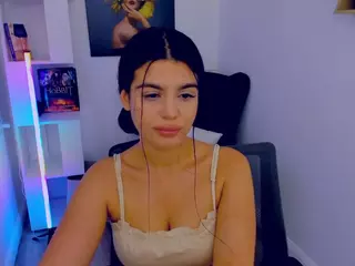 SnowingWinter's Live Sex Cam Show