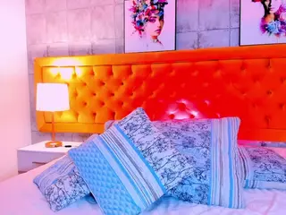 BritneyCortz's Live Sex Cam Show