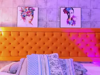 BritneyCortz's Live Sex Cam Show