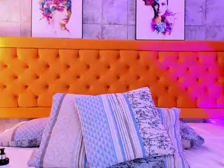 BritneyCortz's Live Sex Cam Show