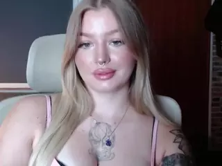 CamilaxKitty's Live Sex Cam Show