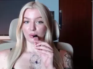 CamilaxKitty's Live Sex Cam Show