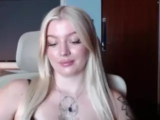 CamilaxKitty's Live Sex Cam Show