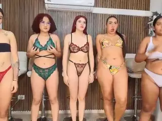 dayannawins's Live Sex Cam Show
