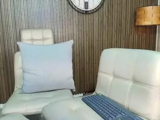 dayannawins's Live Sex Cam Show