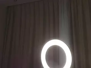 BereniceBufkin's Live Sex Cam Show