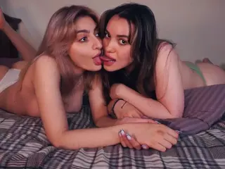 Mia and Elfy's Live Sex Cam Show