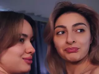 Mia and Elfy's Live Sex Cam Show