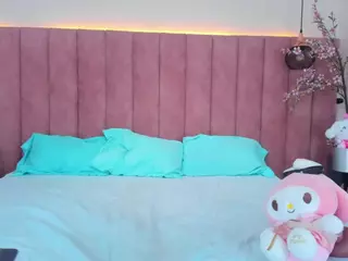 CarolineMoreno's Live Sex Cam Show