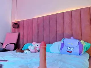 CarolineMoreno's Live Sex Cam Show