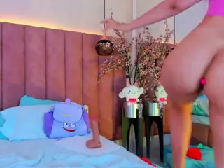 CarolineMoreno's Live Sex Cam Show
