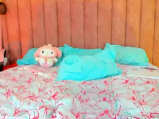 CarolineMoreno's Live Sex Cam Show