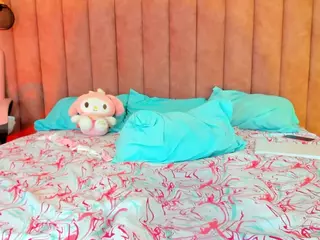 CarolineMoreno's Live Sex Cam Show