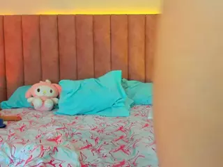 CarolineMoreno's Live Sex Cam Show