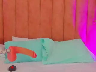 CarolineMoreno's Live Sex Cam Show