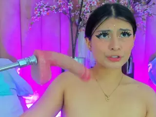 CarolineMoreno's Live Sex Cam Show