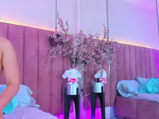 CarolineMoreno's Live Sex Cam Show