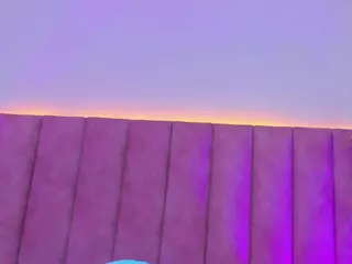 CarolineMoreno's Live Sex Cam Show