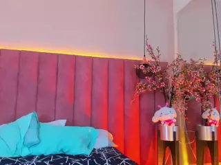 CarolineMoreno's Live Sex Cam Show