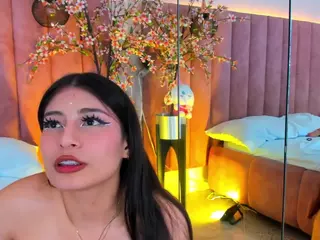 CarolineMoreno's Live Sex Cam Show