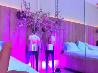 CarolineMoreno's Live Sex Cam Show