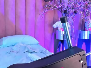 CarolineMoreno's Live Sex Cam Show